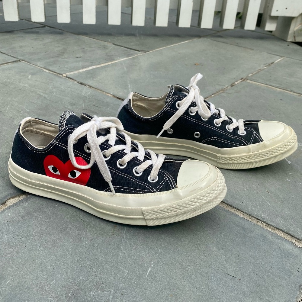 COMME des Garçon Sneakers, heart detailing, Good condition